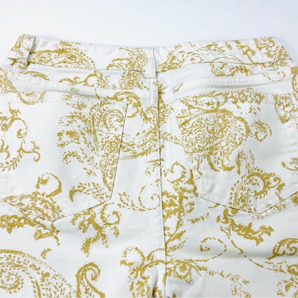 Chaps Paisley Straight-Leg Denim Capris 4 - Picture 7 of 7